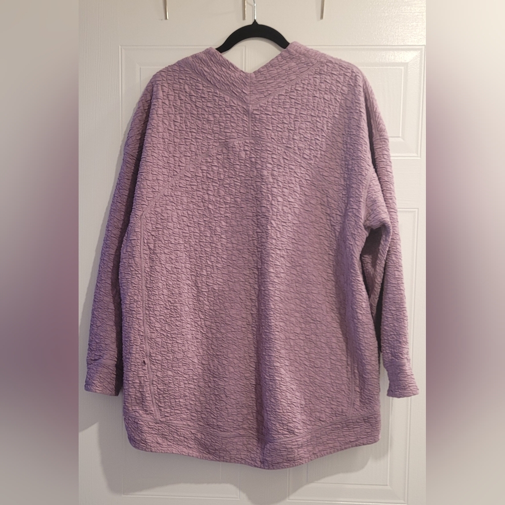 Lululemon Rippled Textured Women's Tunic Top. Wisteria. Size 10 - Picture 7 of 8